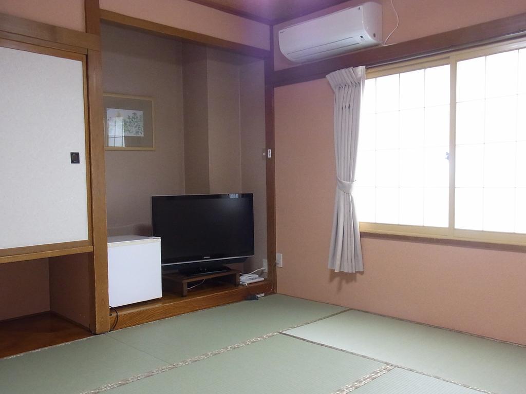 Hotel New Mondo Yuzawa  Phòng bức ảnh